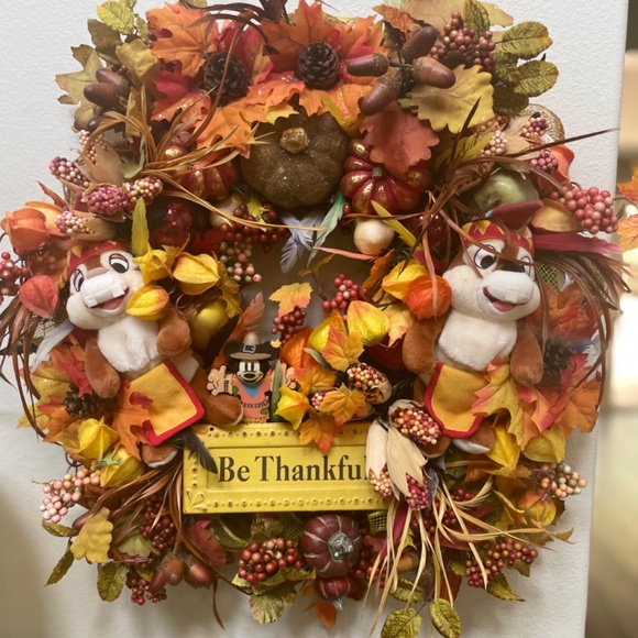 Chip an Dale Thanksgiving/Fall Wreath OOAK! - Picture 1 of 13
